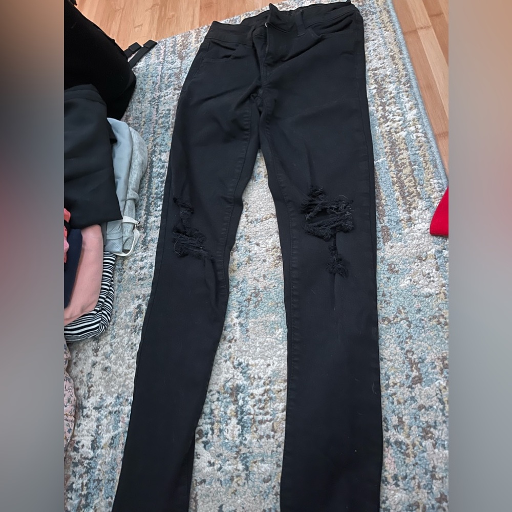 Black ripped jeans